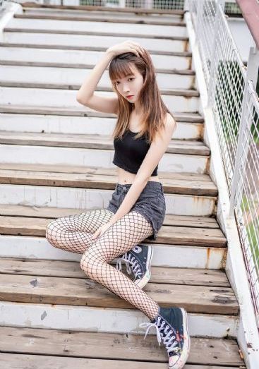 欧美丝袜脚视频_BD英语日本电影免费